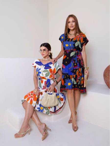 VESTIDO V FENDA NA MANGA MARIA HENRIQUETA