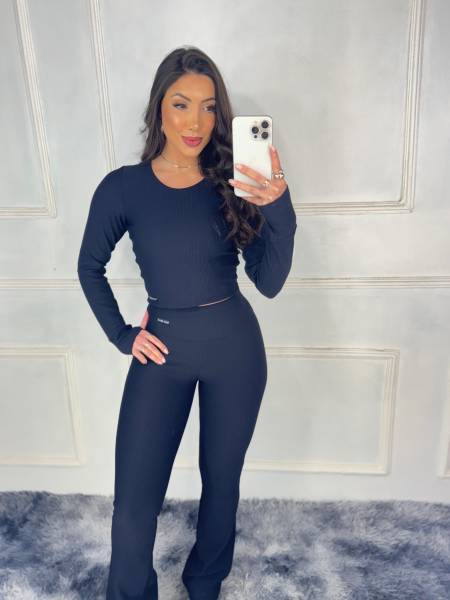 CROPPED CANELADO BLACKOUT DET. DEDINHO ROSA BELLA