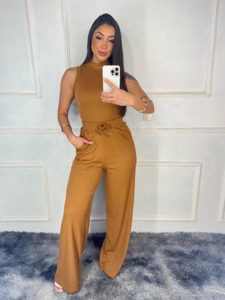 CALÇA WIDE LEG CANELADA TEXTURIZADA ROSA BELLA