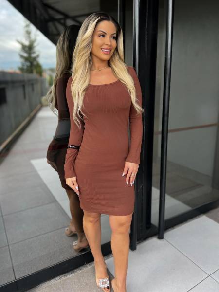 VESTIDO CANELADO