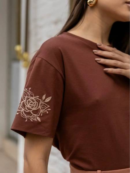 BLUSA MANGA BORDADO