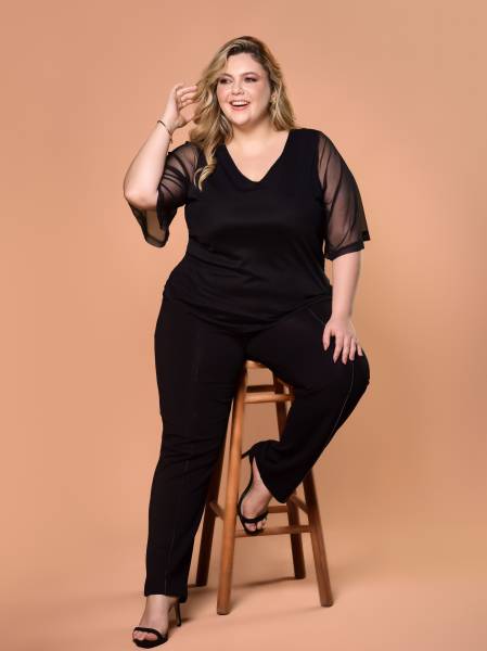 BLUSA MANGA DETALHE EM TULE (ROCKA PLUS)