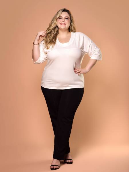 BLUSA COM  TRAMA (ROCKA PLUS)