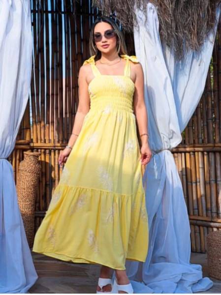 VESTIDO LASTEX BORDADO