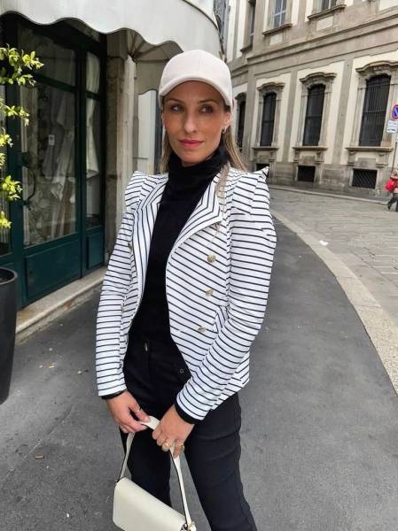 BLAZER PAULA (DANI HOLZBACH)