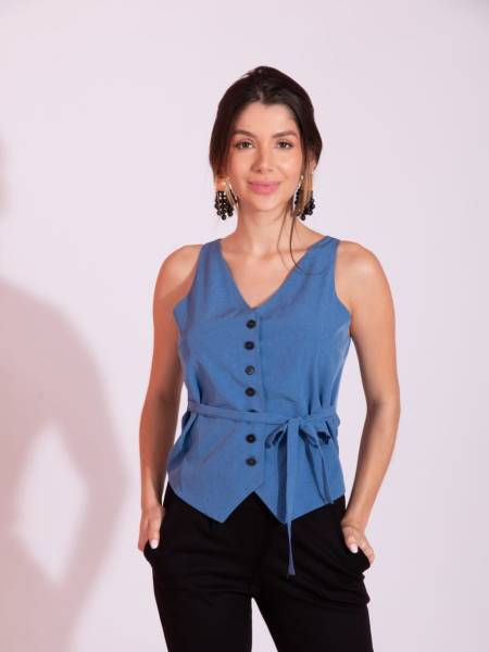 COLETE FIORELLA (DANI HOLZBACH)